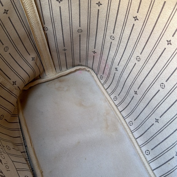 LOUIS VUITTON Neverful MM 🔥🔥 - Picture 15 of 16